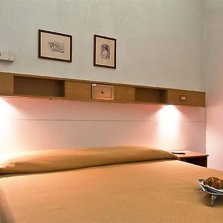 Alba Sul Mare 3* 利多迪卡马约雷